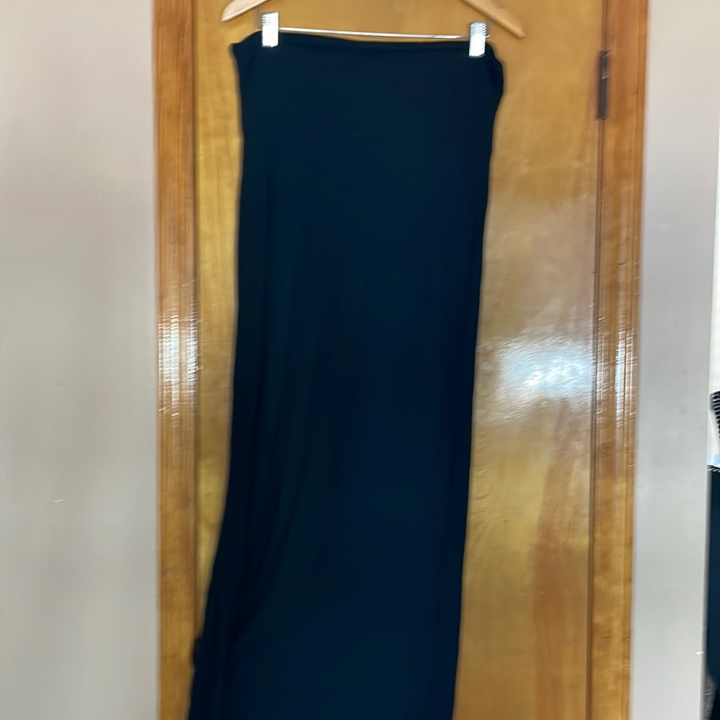 Simple Black Maxi